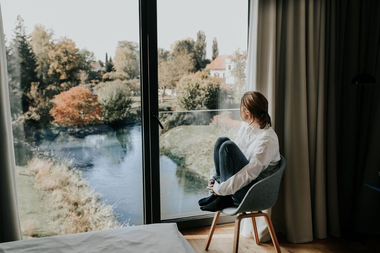 Sternen Bohlingen Aparthotel Екстериор снимка