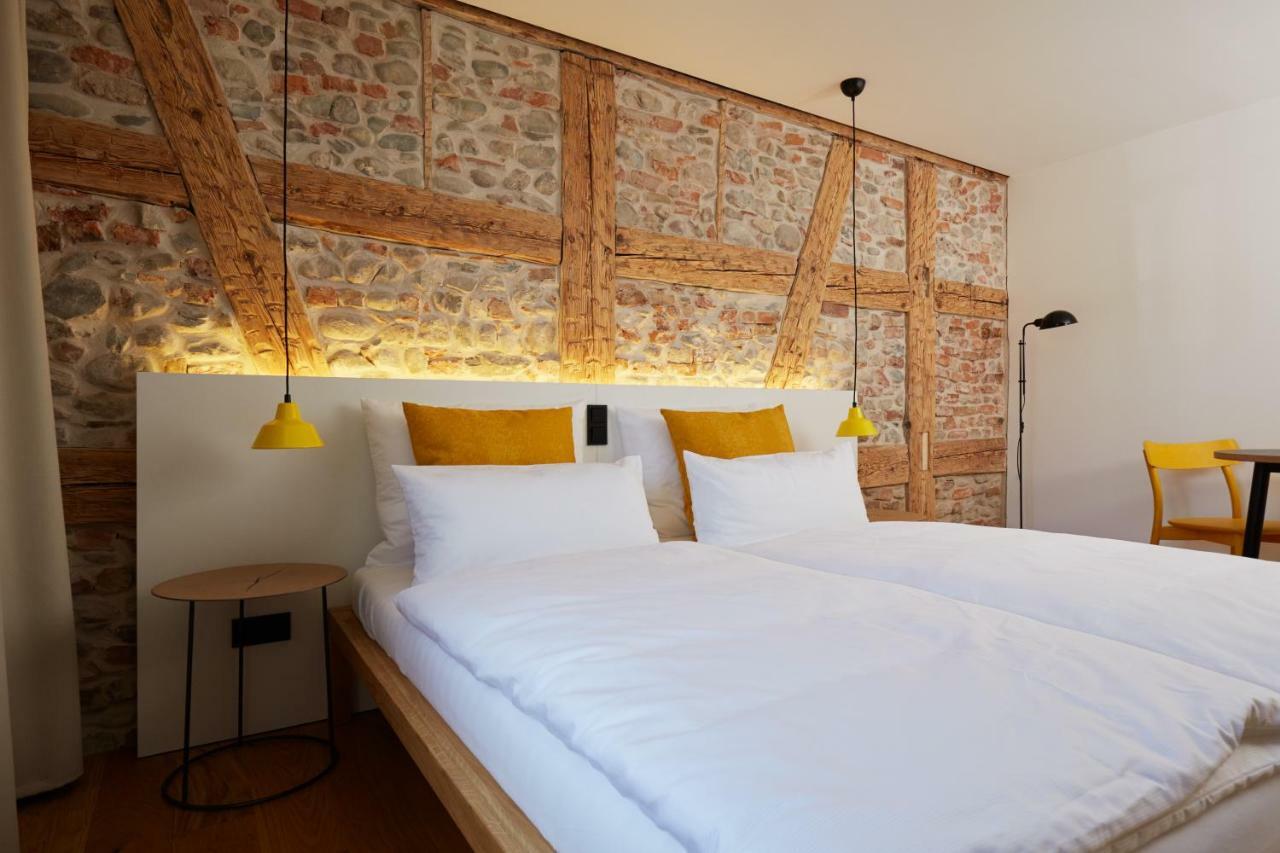 Sternen Bohlingen Aparthotel Екстериор снимка