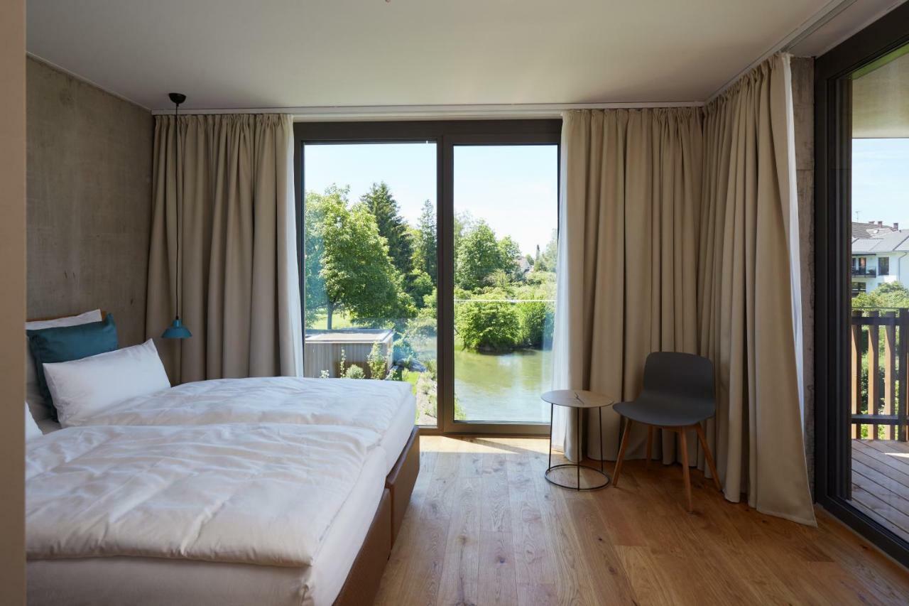 Sternen Bohlingen Aparthotel Екстериор снимка