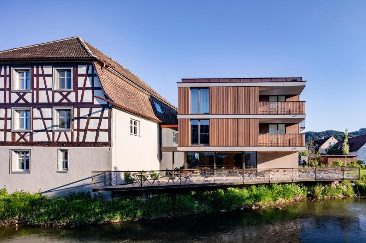 Sternen Bohlingen Aparthotel Екстериор снимка